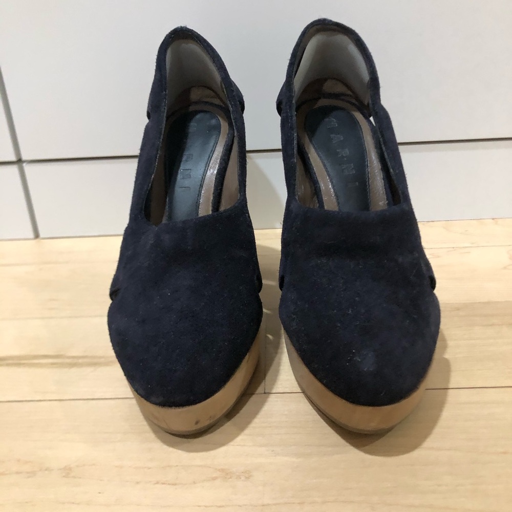 Marni Navy Suede Heels sz 36